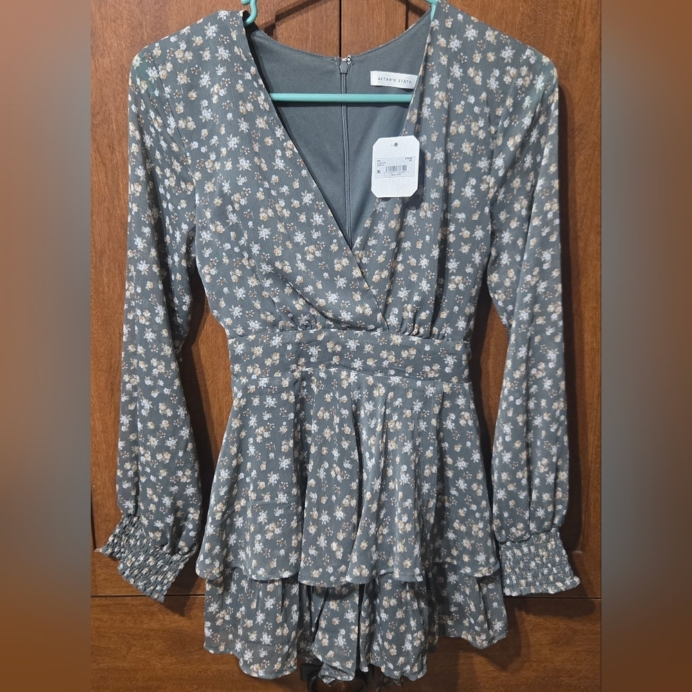 Altar'd State Women's Floral Romper